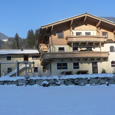 Bio-Bauernhof Obertrattenbachhof Neukirchen am Großvenediger Esterno foto